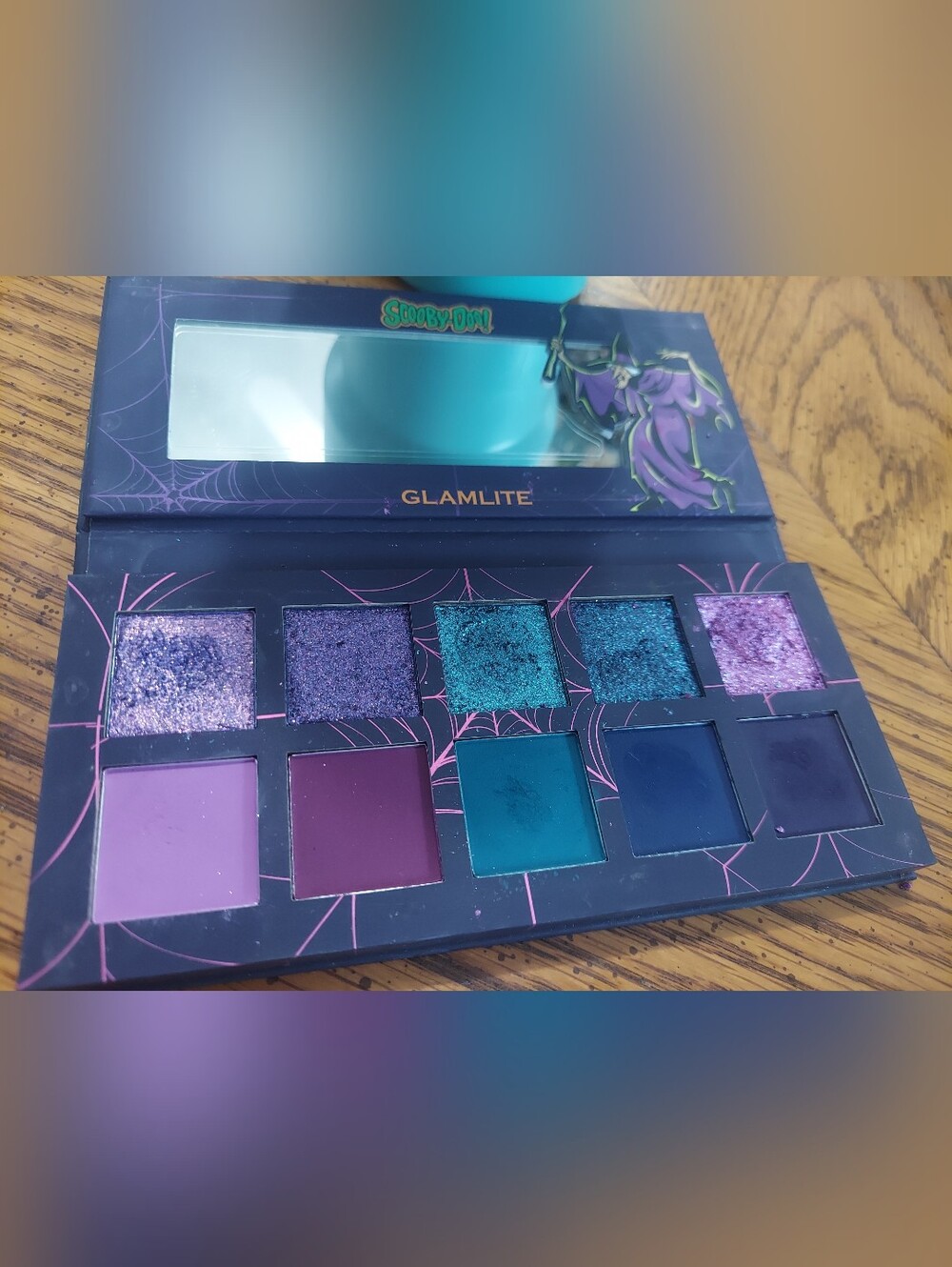 Women Makeup Eyeshadow Palette - Purple & Teal Shades